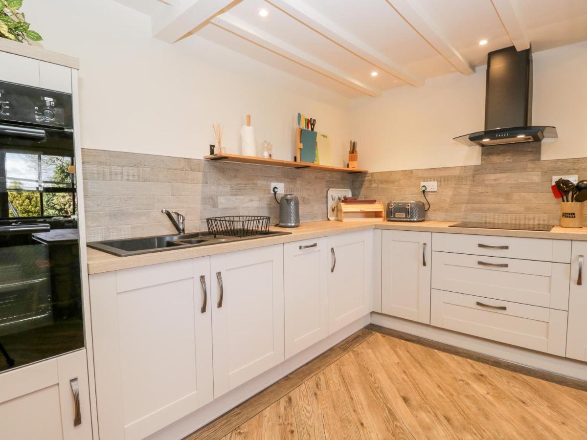 1 Cherry Tree Cottage Милом Экстерьер фото